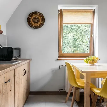 Cytrynowka Апартаменты *